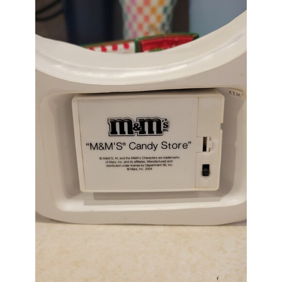 Department 56 M&M's Christmas Candy Shoppe Candy Dish Lighted House 2004 Works - Picture 14 of 15